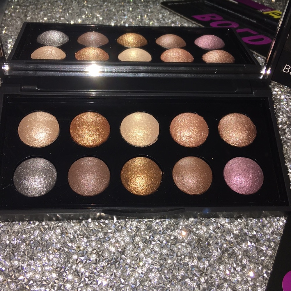 E.L.F Baked Eyeshadow palette